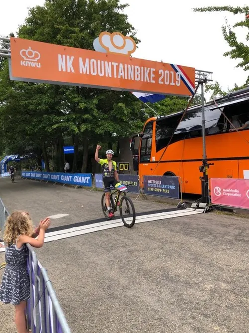 67321323 358852104740385 8527843435212701696 n