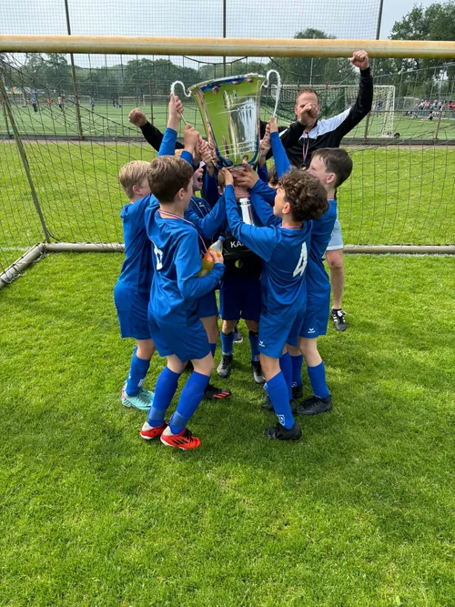 6d193724 c0d1 4830 bec8 436953c3ce61