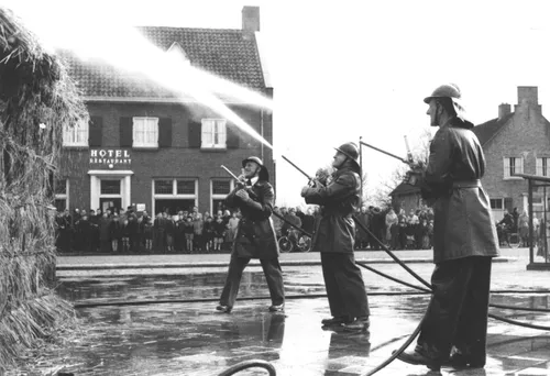 afb 2 demonstratie 1958