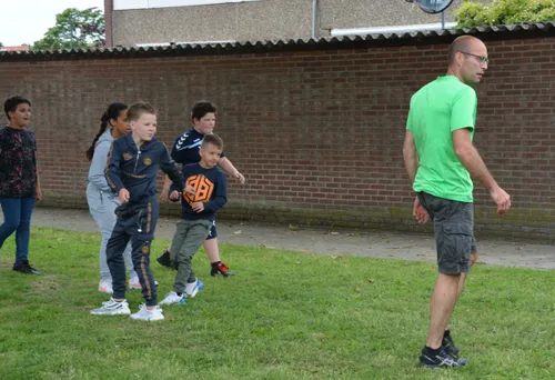 buitentuin schilderen 23 juni 10