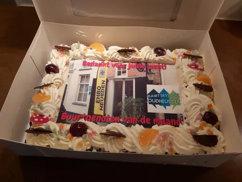 eeabd3da dcfd 4079 977b 73e22cb5b248