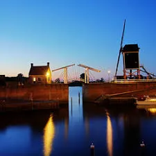 foto molen avond