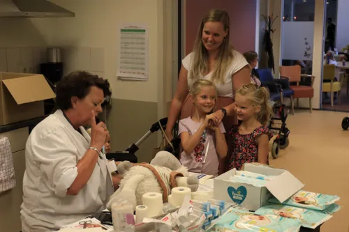 heusden online 2023 6 poppen en berenbureau