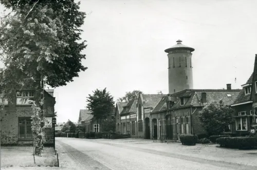 kantoor en magazijn juli 1949034