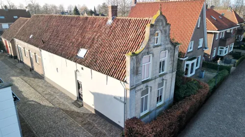 Het pand Schapenbrugstraat 2. Droneopname Jan Quirijnen.