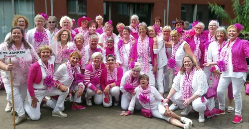 om te janken aug 2022