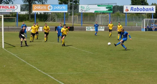 rkdvc 2 reusel 2 degradatie res 3e klasse 3240