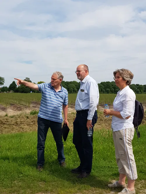 vlnr secretaris federatie behoudt de langstraatspoorbruggen anton van tuijl cda statenlid jurgen stoop en cda raadslid maartje schmiermann
