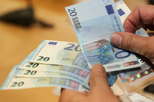 Naujasis eurų banknotas