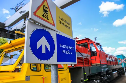 "Lietuvos geležinkeliai" pristatė naują techniką
