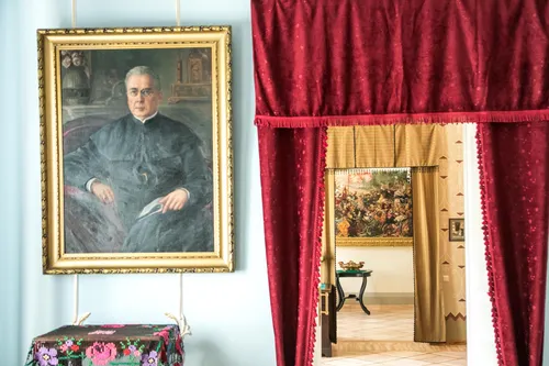 Restauruotas Maironio butas