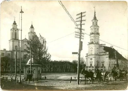 Rotušės aikštė Kaune. XX a. I pusė