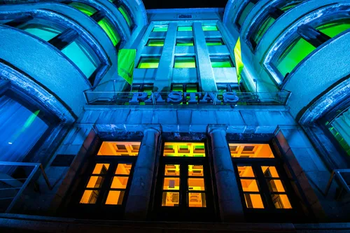 Spalvotas centrinis paštas