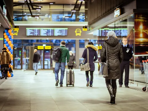 Rekonstruota Kauno autobusų stotis atvėrė duris