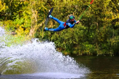 Vandenlenčių parkas Kulautuvoje
