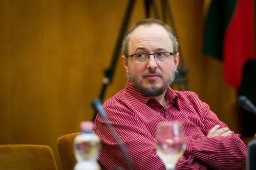 ricardas savukynas 76069151