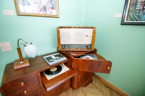 Paroda „Kasdienybės geometrija. Art deco Kauno interjeruose“