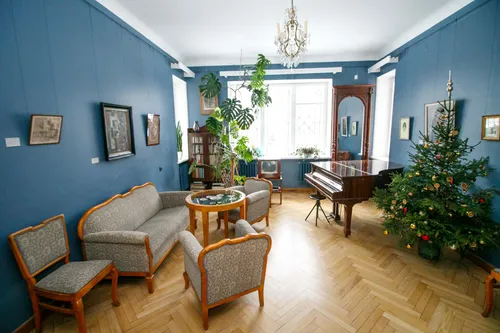 A. ir P. Galaunių namai