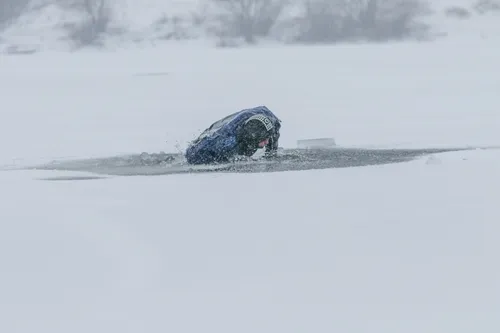 Gelbėjimo pratybos Lampėdžio ežere