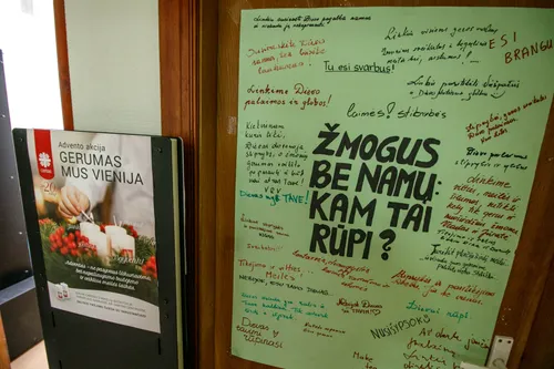 Benamių dienos centras