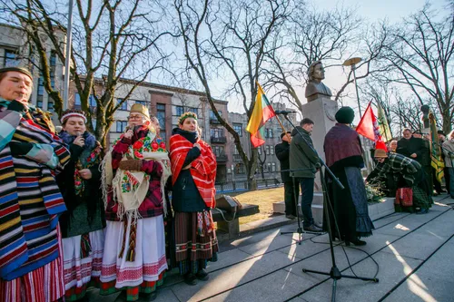 Atidengtas Vydūno paminklas