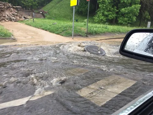 Iškeltas šulinys Žemaičių gatvėje
