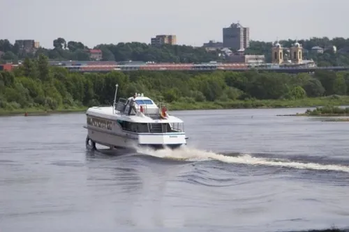 „Raketa“, „Aistė“, laivas