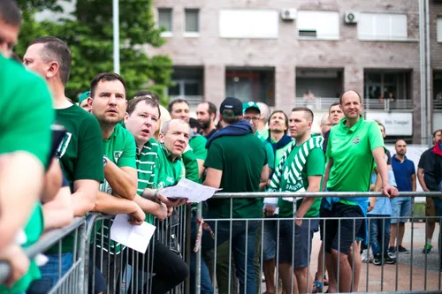 krepsinio fanai belgrade 78051409