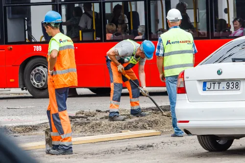 Automobilių spūstys Savanorių prospekte