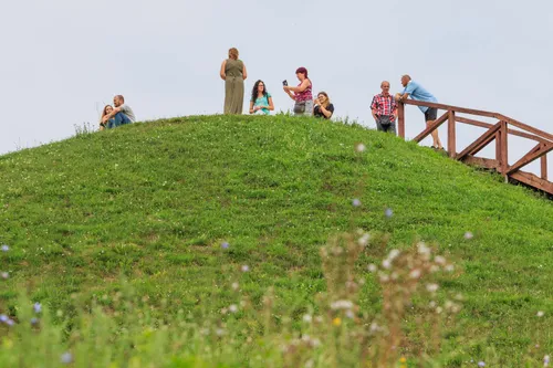 Seredžiaus piliakalnis