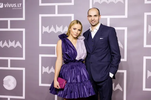 goda alijeva su vyru rolandu 78783181