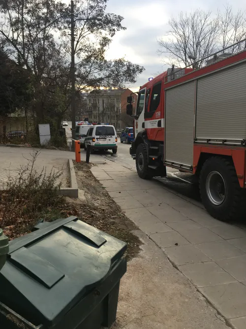 06c31557 5830 4129 a53e 9d9092a2f792