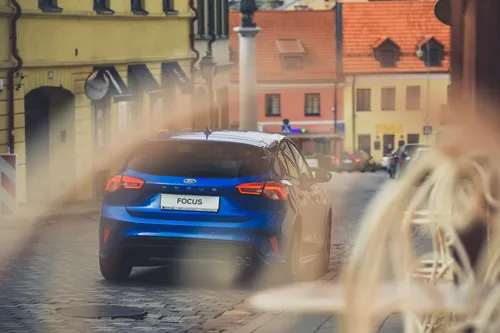 ford focus strviduje