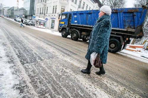 Žiema, eismas, sniegas