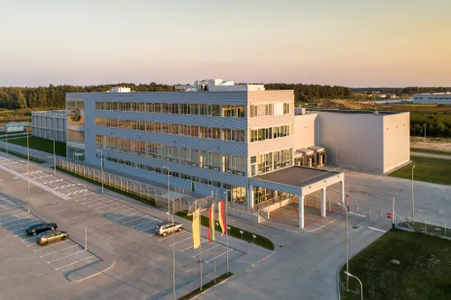 hella str viduje pirmanuotr artras ukas 15