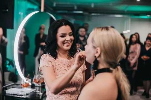 Grožio studijos „Les Ailes“ atidarymo akimirkos