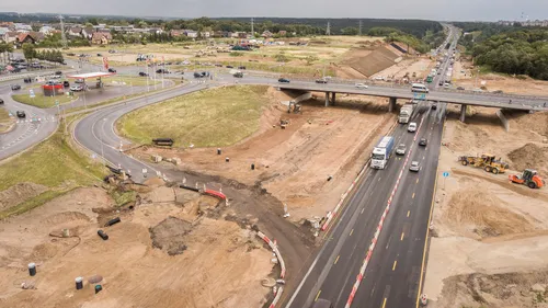 Islandijos pl. rekonstrukcija