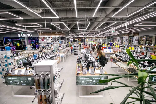 Naujos „Topo centras“ parduotuvės atidarymas Kauno „Akropolyje“