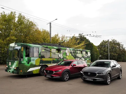 Nauja „Mazda CX-30“