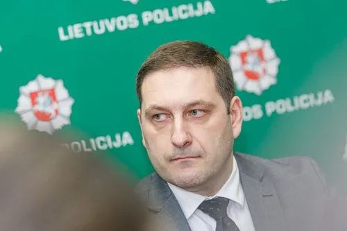 Kauno pareigūnai sulaikė stambaus masto vagis ir dokumentų klastotojus