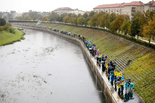 71785901 2366626333665515 6738891107188342784 n