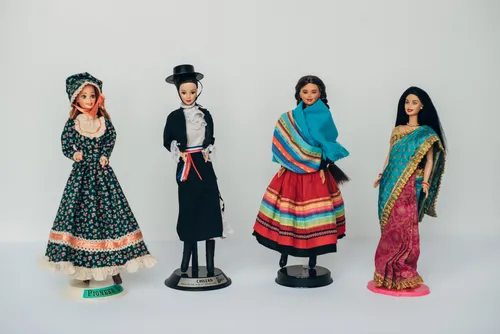 Indres Kavaliauskaites lėlės