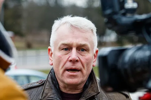 Ramučių gyventojai protestuoja dėl šiukšlių vežimo