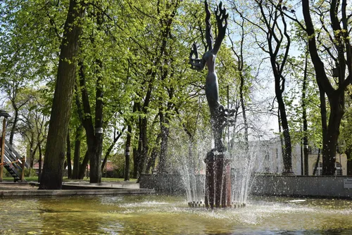 Muzikinio teatro sodelio fontanas
