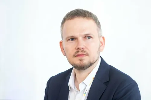 vaidas navickas 82185285