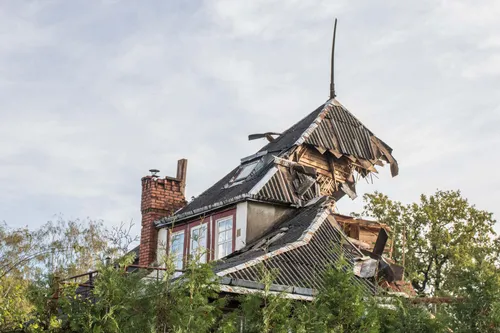 Griaunamas namas Perkūno alėjoje / R.Tenio nuotr.