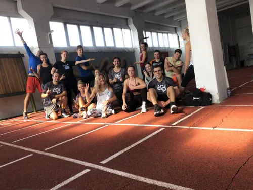 630 str viduje antra