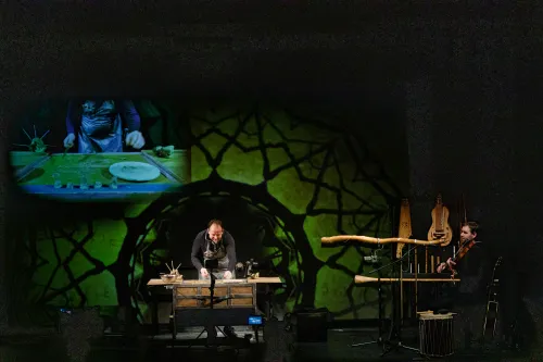 Lėlių teatro spektaklis Vasario 16-osios proga