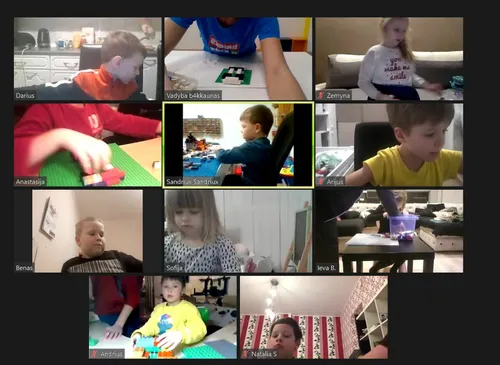 „Bricks4Kidz“ projektas skatinantis vaikų fizinį aktyvumą / Organizatorių nuotr.