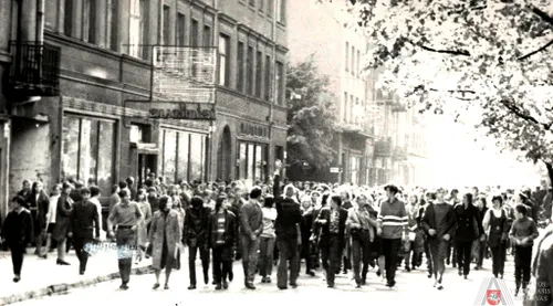 resize 1920x1080 19 lya k 1 58 47644 3 t 1 64